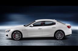 New Maserati Ghibli photo gallery